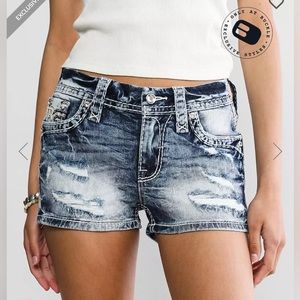 Rock Revival Dao Mid-Rise Stretch Short